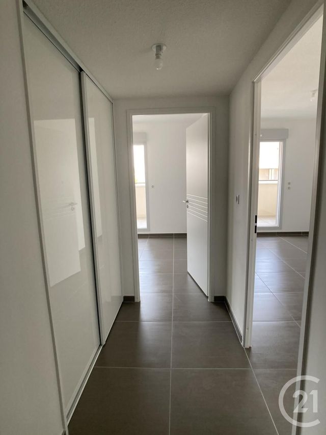 Afficher la photo en grand Appartement F3 à louer - 3 pièces - 66,82 m2 - Castelnau Le Lez - 34 - LANGUEDOC-ROUSSILLON