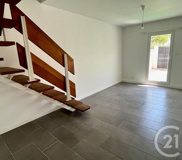 Maison à louer - 5 pièces - 100,89 m2 - La Grande Motte - 34 - LANGUEDOC-ROUSSILLON