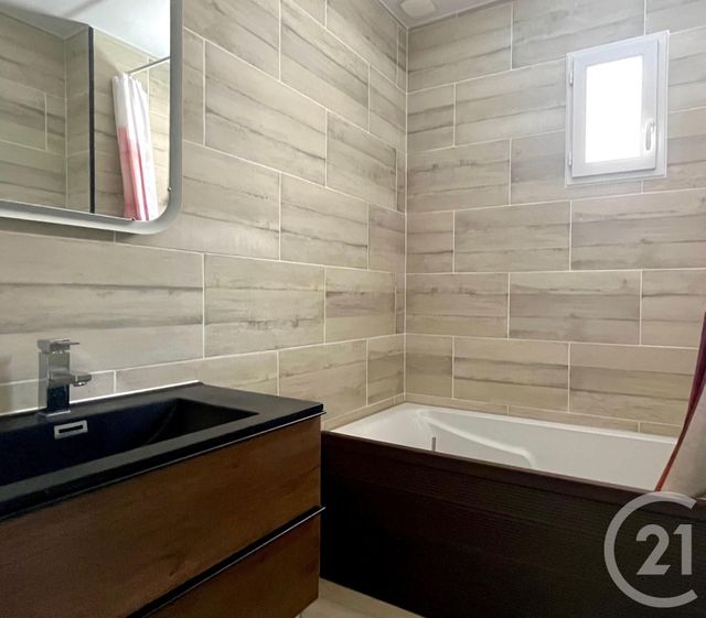 Maison à louer - 5 pièces - 100,89 m2 - La Grande Motte - 34 - LANGUEDOC-ROUSSILLON