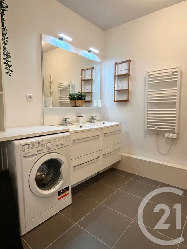 Appartement F3 &agrave; louer - 3 pi&egrave;ces - 81,11 m2 - Montpellier - 34 - LANGUEDOC-ROUSSILLON