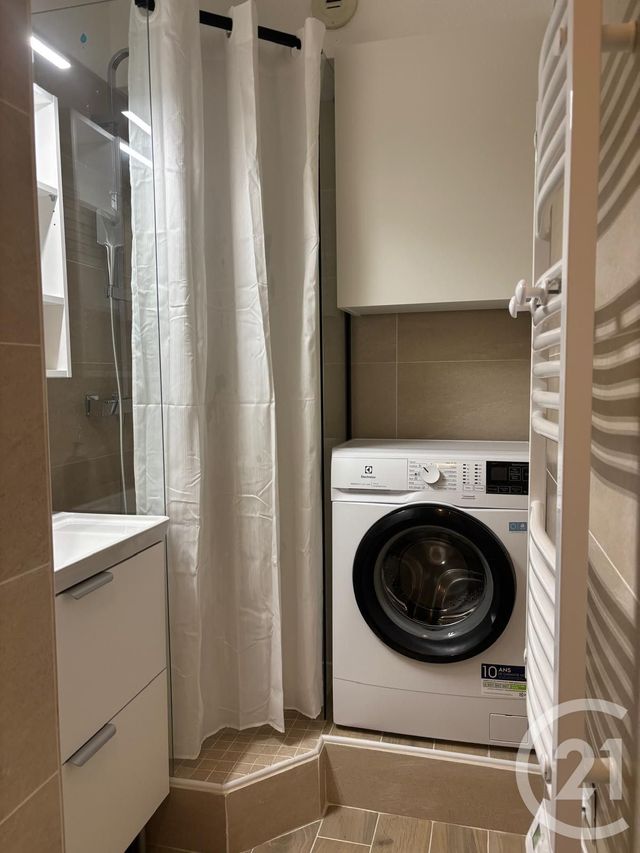 Appartement Studio cabine &agrave; louer - 2 pi&egrave;ces - 23,61 m2 - La Grande Motte - 34 - LANGUEDOC-ROUSSILLON