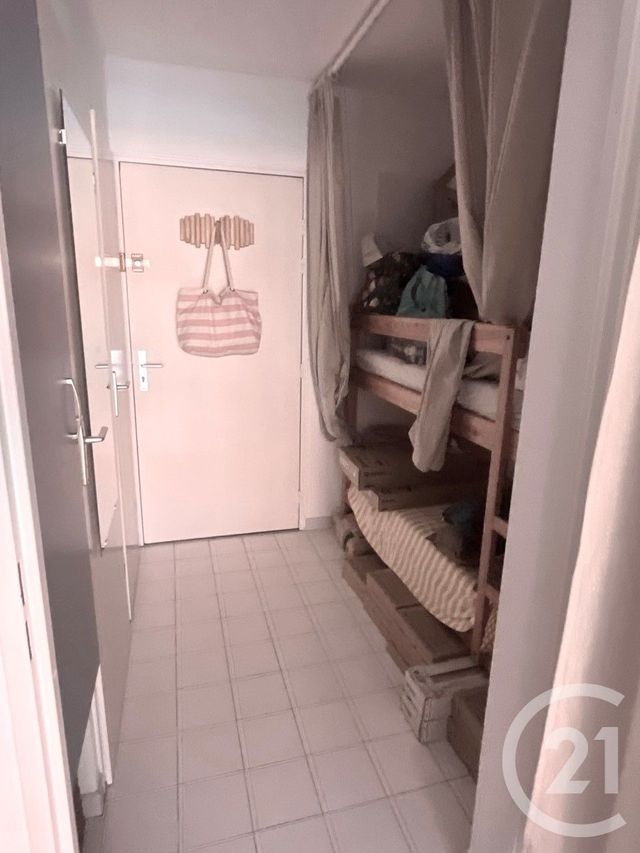 Appartement Studio cabine &agrave; louer - 2 pi&egrave;ces - 23,61 m2 - La Grande Motte - 34 - LANGUEDOC-ROUSSILLON