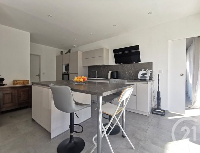 Appartement F3 à vendre - 3 pièces - 77,09 m2 - Le Grau Du Roi - 30 - LANGUEDOC-ROUSSILLON