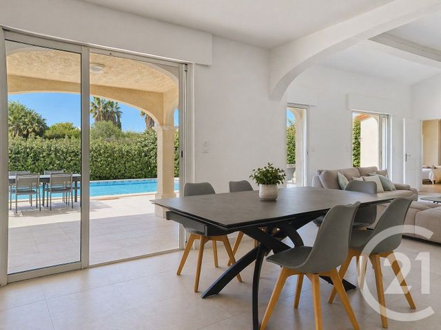 Maison &agrave; vendre - 6 pi&egrave;ces - 190 m2 - Aigues Mortes - 30 - LANGUEDOC-ROUSSILLON