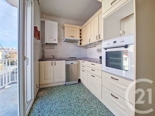 Appartement F4 &agrave; vendre - 4 pi&egrave;ces - 72 m2 - Le Grau Du Roi - 30 - LANGUEDOC-ROUSSILLON