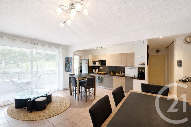 Appartement F3 &agrave; vendre - 3 pi&egrave;ces - 64 m2 - Le Grau Du Roi - 30 - LANGUEDOC-ROUSSILLON