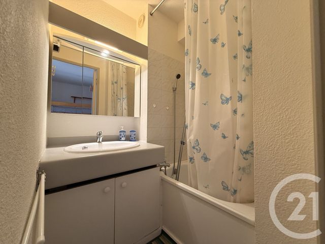 Appartement &agrave; vendre - 2 pi&egrave;ces - 25,60 m2 - Le Grau Du Roi - 30 - LANGUEDOC-ROUSSILLON