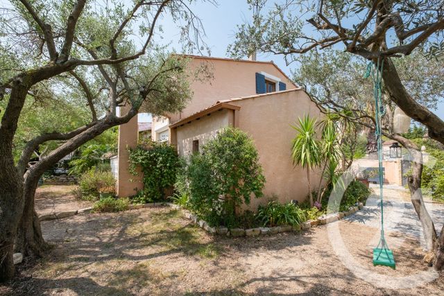 Maison à vendre - 6 pièces - 150 m2 - Vergeze - 30 - LANGUEDOC-ROUSSILLON