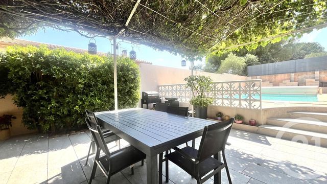 Maison à vendre - 6 pièces - 150 m2 - Vergeze - 30 - LANGUEDOC-ROUSSILLON
