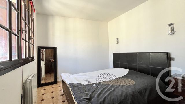 Afficher la photo en grand Maison à vendre - 5 pièces - 120 m2 - Vergeze - 30 - LANGUEDOC-ROUSSILLON