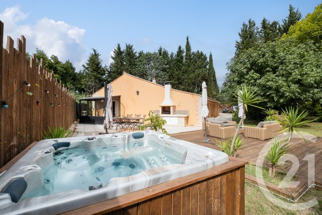 Afficher la photo en grand Maison à vendre - 6 pièces - 138,94 m2 - Uchaud - 30 - LANGUEDOC-ROUSSILLON