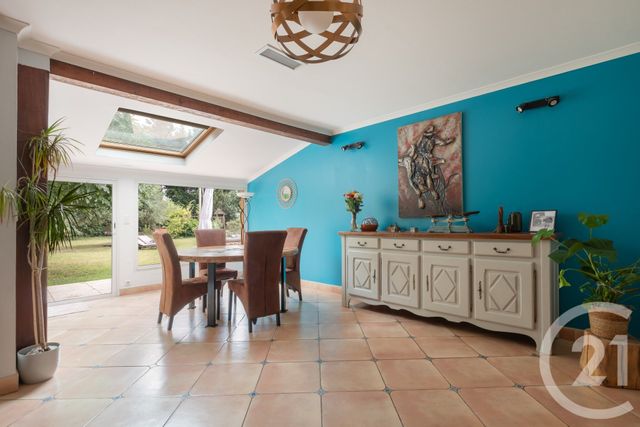 Afficher la photo en grand Maison à vendre - 6 pièces - 138,94 m2 - Uchaud - 30 - LANGUEDOC-ROUSSILLON