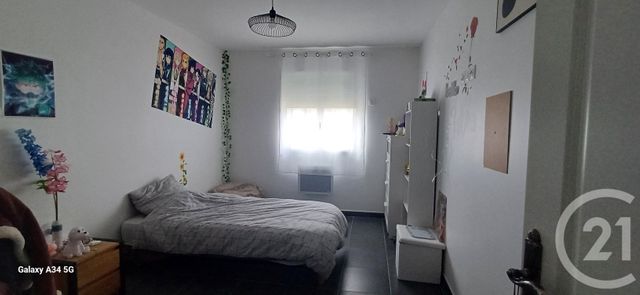 Appartement T3 à vendre - 4 pièces - 85 m2 - Milhaud - 30 - LANGUEDOC-ROUSSILLON