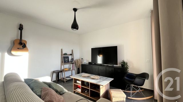 Appartement T3 &agrave; vendre - 4 pi&egrave;ces - 85 m2 - Milhaud - 30 - LANGUEDOC-ROUSSILLON