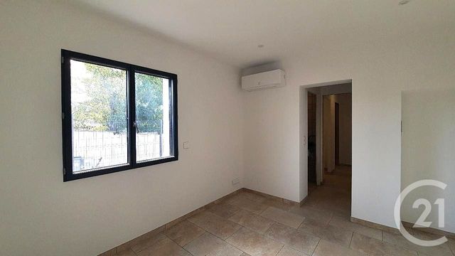 Maison à vendre - 4 pièces - 90,92 m2 - Uchaud - 30 - LANGUEDOC-ROUSSILLON