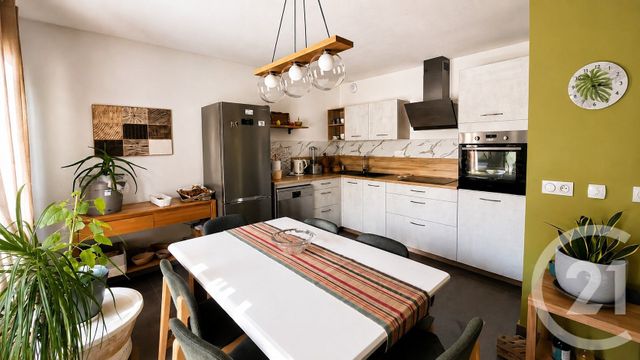 Appartement Duplex &agrave; vendre - 4 pi&egrave;ces - 96,96 m2 - Vergeze - 30 - LANGUEDOC-ROUSSILLON