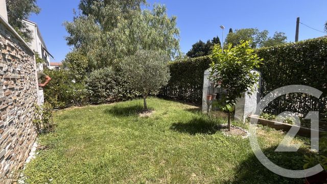 Appartement Duplex &agrave; vendre - 4 pi&egrave;ces - 96,96 m2 - Vergeze - 30 - LANGUEDOC-ROUSSILLON