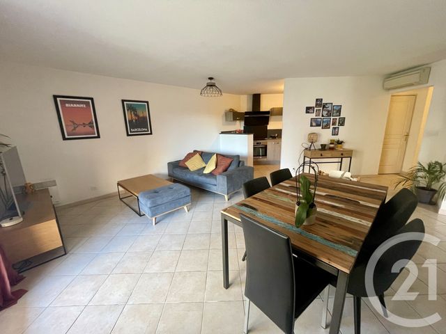Appartement F3 à vendre - 3 pièces - 68,11 m2 - Nimes - 30 - LANGUEDOC-ROUSSILLON