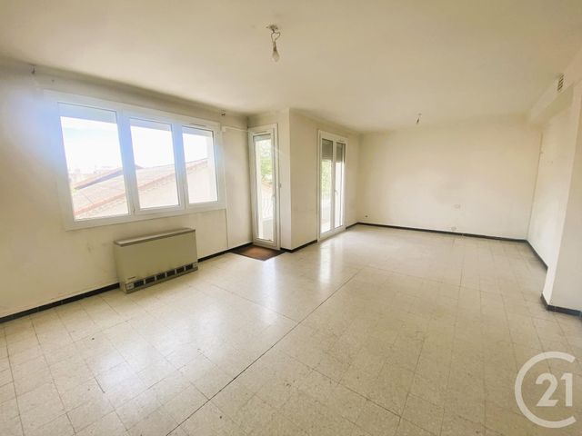 Appartement F4 à vendre - 4 pièces - 84,40 m2 - Nimes - 30 - LANGUEDOC-ROUSSILLON