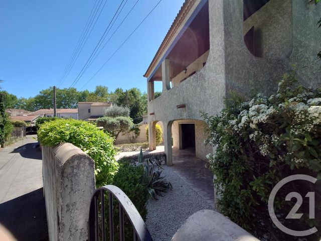 Maison à vendre - 6 pièces - 102 m2 - Nimes - 30 - LANGUEDOC-ROUSSILLON