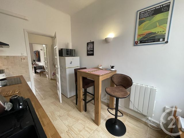 Appartement T1 à vendre - 1 pièce - 42,42 m2 - Nimes - 30 - LANGUEDOC-ROUSSILLON