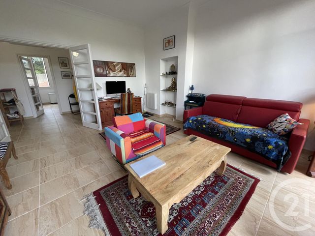 Appartement T1 à vendre - 1 pièce - 42,42 m2 - Nimes - 30 - LANGUEDOC-ROUSSILLON