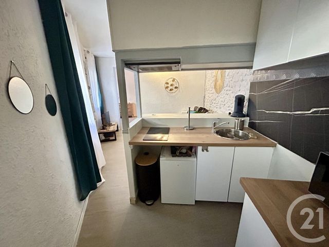 Appartement F2 à vendre - 2 pièces - 30,07 m2 - Nimes - 30 - LANGUEDOC-ROUSSILLON