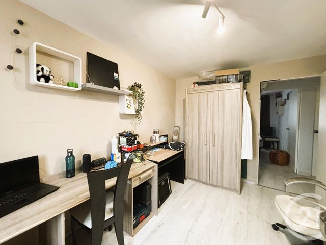 Appartement à vendre - 3 pièces - 53 m2 - Nimes - 30 - LANGUEDOC-ROUSSILLON