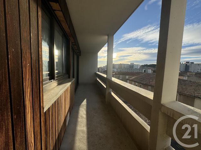 Appartement T4 à vendre - 4 pièces - 79,78 m2 - Nimes - 30 - LANGUEDOC-ROUSSILLON