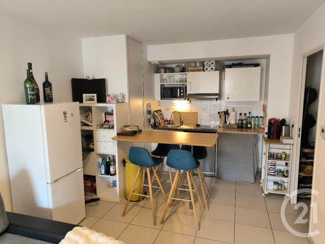Afficher la photo en grand Appartement T2 à vendre - 2 pièces - 41,91 m2 - Nimes - 30 - LANGUEDOC-ROUSSILLON
