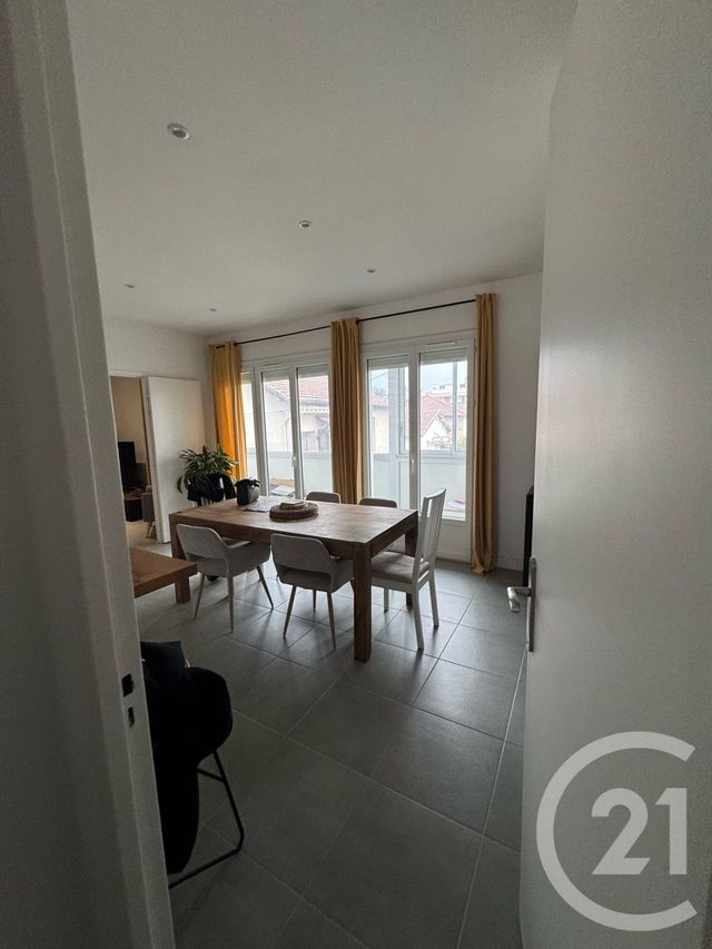 Appartement à vendre - 3 pièces - 69,09 m2 - Nimes - 30 - LANGUEDOC-ROUSSILLON