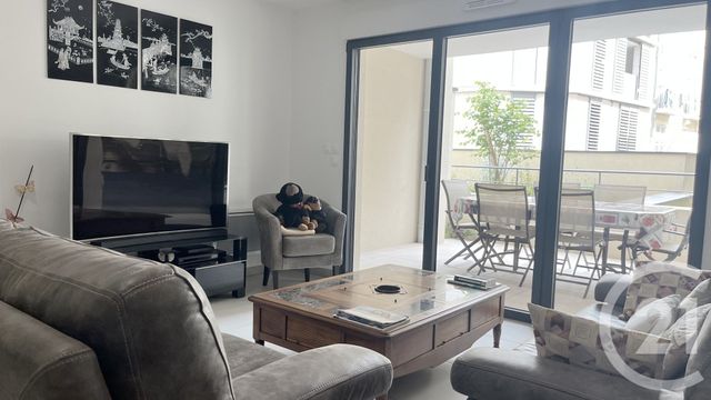 Appartement T4 à vendre - 4 pièces - 90,60 m2 - Nimes - 30 - LANGUEDOC-ROUSSILLON