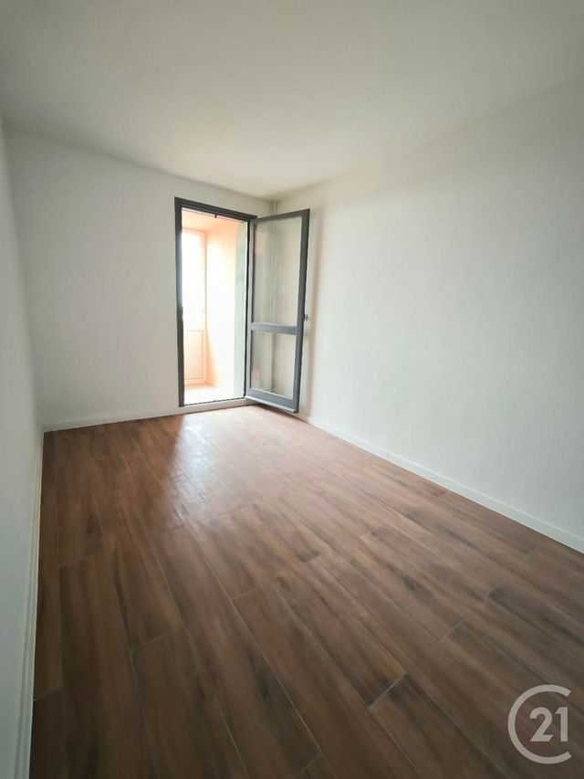 Appartement F4 &agrave; vendre - 4 pi&egrave;ces - 69,46 m2 - Nimes - 30 - LANGUEDOC-ROUSSILLON