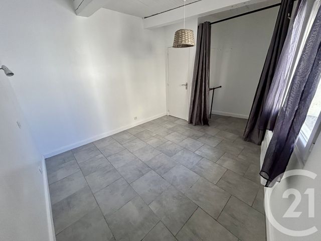 Appartement F4 à vendre - 4 pièces - 64,99 m2 - Nimes - 30 - LANGUEDOC-ROUSSILLON