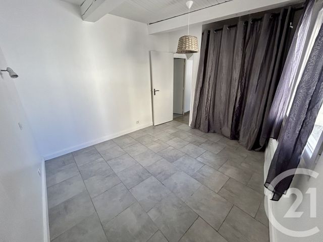 Appartement F4 à vendre - 4 pièces - 64,99 m2 - Nimes - 30 - LANGUEDOC-ROUSSILLON