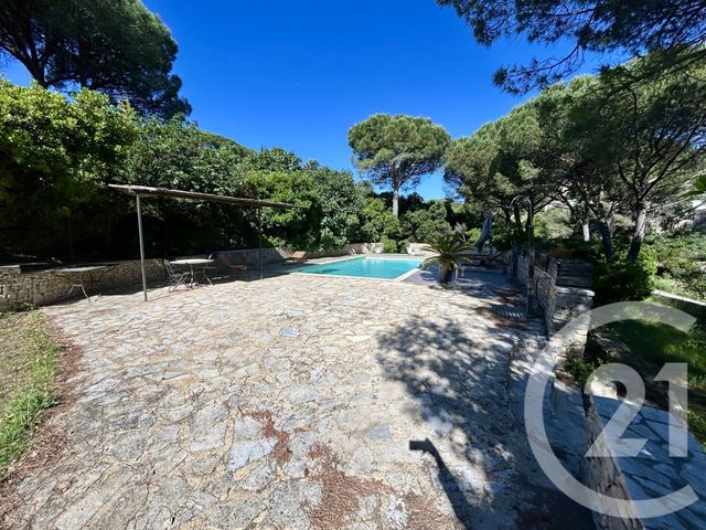 Maison à vendre - 6 pièces - 187,78 m2 - Nimes - 30 - LANGUEDOC-ROUSSILLON