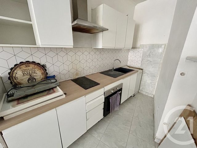 Appartement F2 à vendre - 2 pièces - 55 m2 - Nimes - 30 - LANGUEDOC-ROUSSILLON