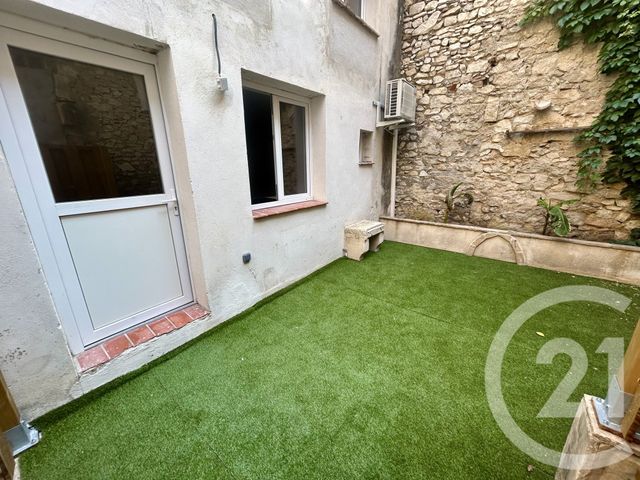 Appartement F2 à vendre - 3 pièces - 50 m2 - Nimes - 30 - LANGUEDOC-ROUSSILLON
