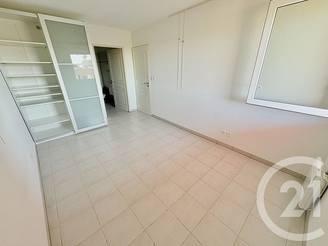 Afficher la photo en grand Appartement F2 à vendre - 2 pièces - 42,17 m2 - Nimes - 30 - LANGUEDOC-ROUSSILLON
