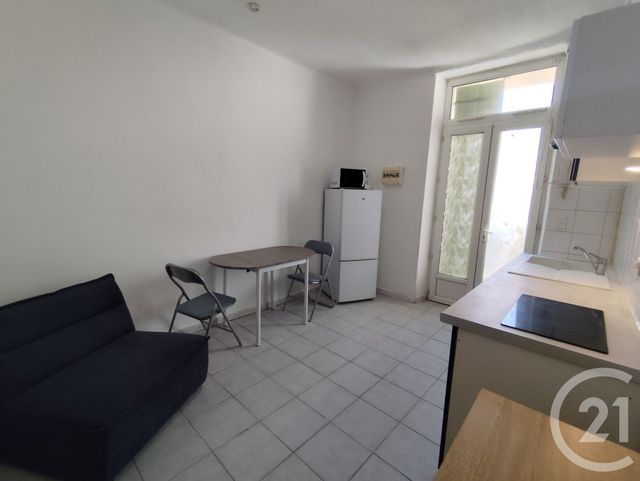 Afficher la photo en grand Appartement T2 à louer - 2 pièces - 23,68 m2 - Nimes - 30 - LANGUEDOC-ROUSSILLON