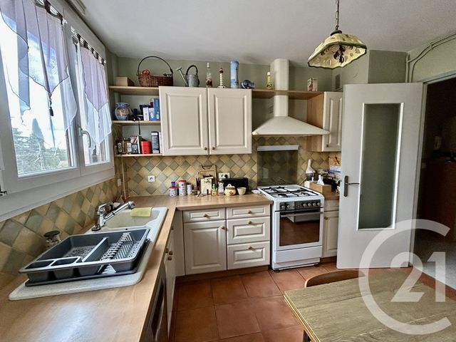 Afficher la photo en grand Appartement T4 à vendre - 4 pièces - 88,79 m2 - Nimes - 30 - LANGUEDOC-ROUSSILLON