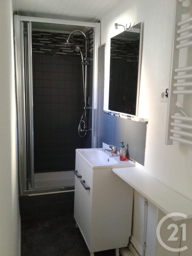 Appartement F3 à vendre - 3 pièces - 57,37 m2 - Nimes - 30 - LANGUEDOC-ROUSSILLON