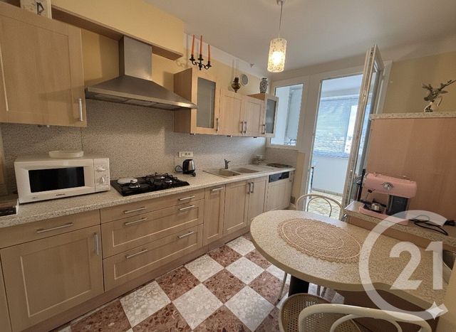 Appartement F4 &agrave; vendre - 4 pi&egrave;ces - 76,38 m2 - Nimes - 30 - LANGUEDOC-ROUSSILLON