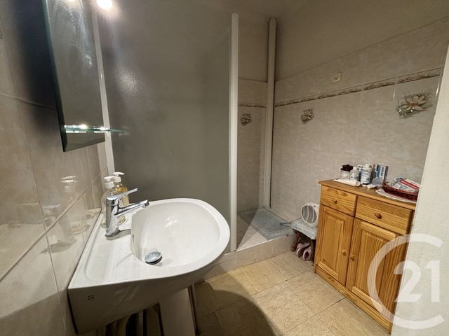 Appartement F4 &agrave; vendre - 4 pi&egrave;ces - 76,38 m2 - Nimes - 30 - LANGUEDOC-ROUSSILLON