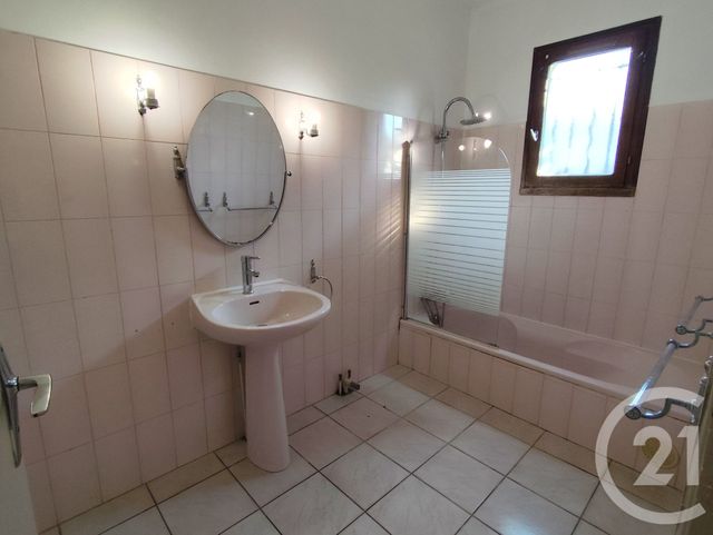 Maison à louer - 5 pièces - 121,38 m2 - Caissargues - 30 - LANGUEDOC-ROUSSILLON