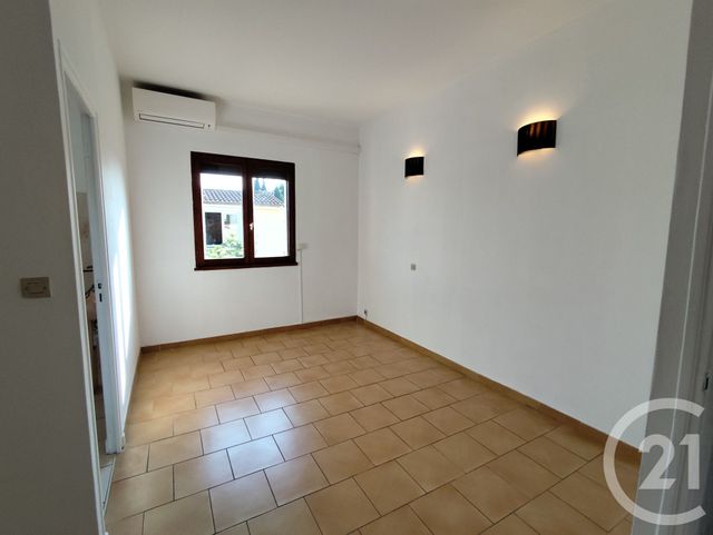 Maison à louer - 5 pièces - 121,38 m2 - Caissargues - 30 - LANGUEDOC-ROUSSILLON