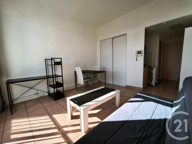 Appartement Studio à vendre - 1 pièce - 22,75 m2 - Nimes - 30 - LANGUEDOC-ROUSSILLON