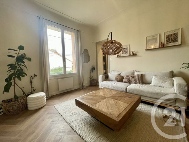 Afficher la photo en grand Appartement F3 à vendre - 3 pièces - 61,14 m2 - Nimes - 30 - LANGUEDOC-ROUSSILLON