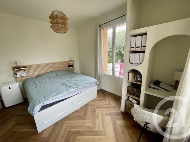 Afficher la photo en grand Appartement F3 à vendre - 3 pièces - 61,14 m2 - Nimes - 30 - LANGUEDOC-ROUSSILLON