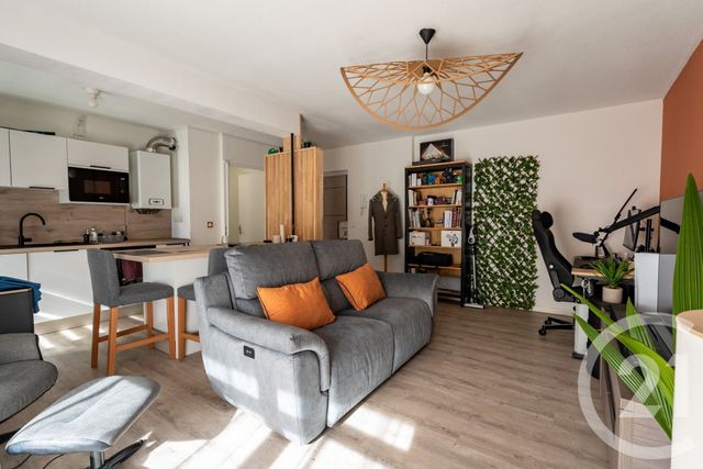 Appartement F2 à vendre - 2 pièces - 46,50 m2 - Nimes - 30 - LANGUEDOC-ROUSSILLON
